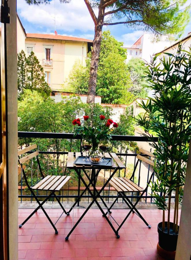 Florence Liberta Apartment With Balcony Exteriér fotografie