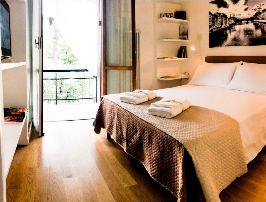 Florence Liberta Apartment With Balcony Exteriér fotografie